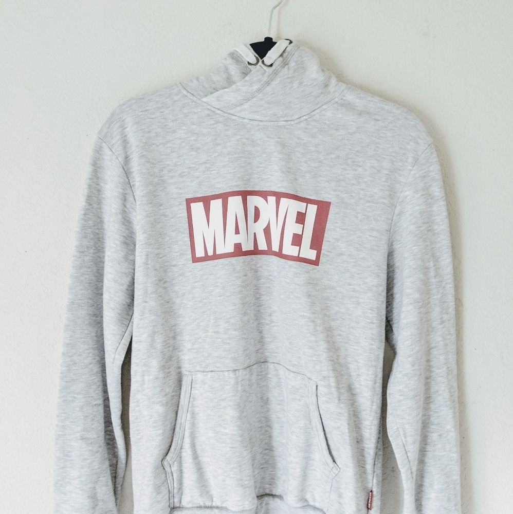 Marvel Sweater M